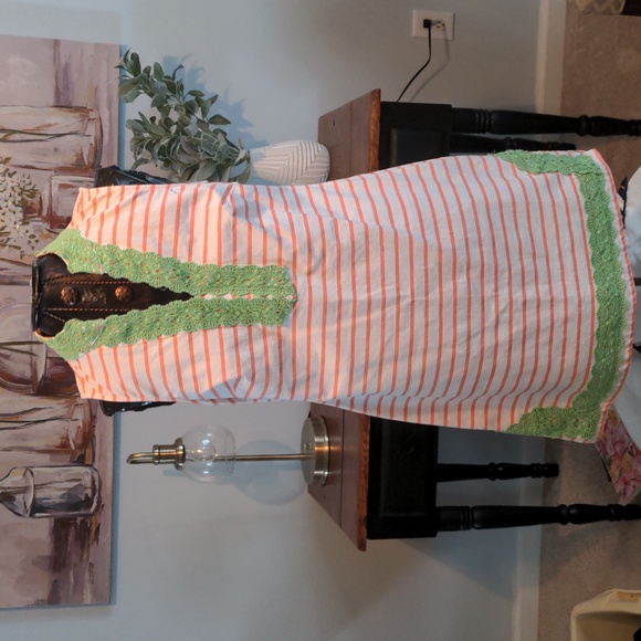 Crown & Ivy Dress - Picture 1 of 4